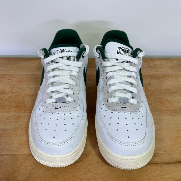 Women’s Air Force 1 - Picture 3 of 8